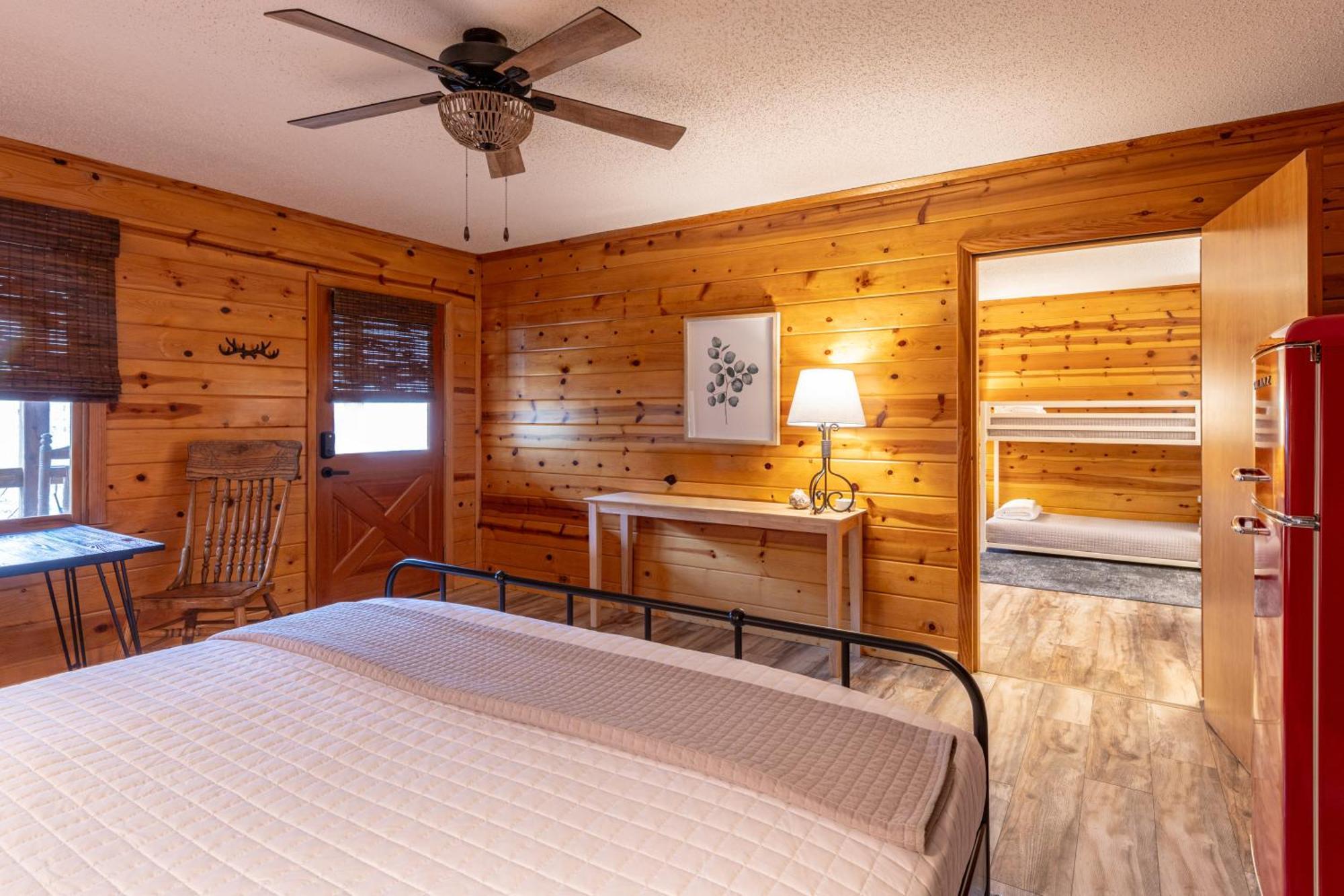 Вілла Mount Mitchell Eco Retreat Busick Екстер'єр фото